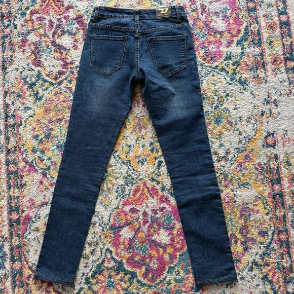 Diesel Dark Wash, low rise Skinny jeans - Picture 3 of 4